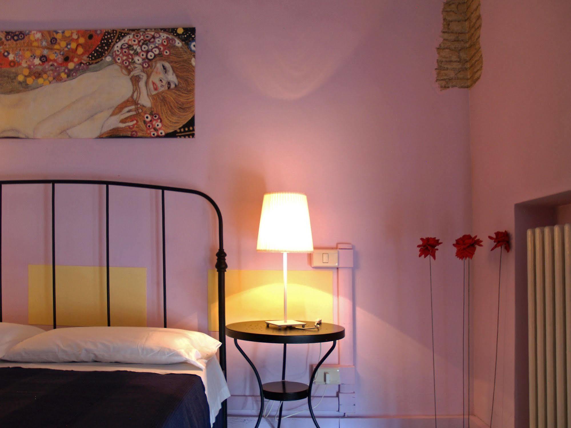 B&B Cameracaffe Centro Arezzo Exteriör bild