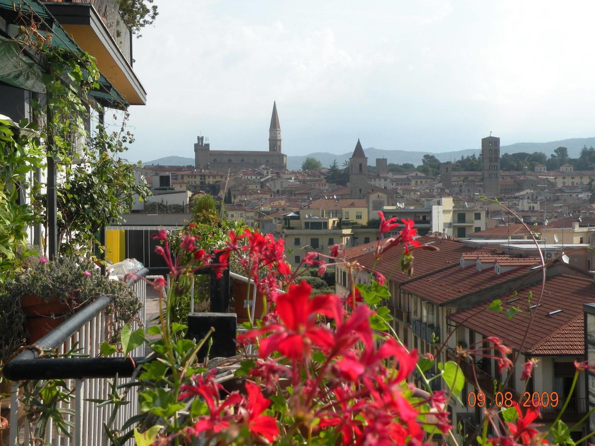 B&B Cameracaffe Centro Arezzo Exteriör bild